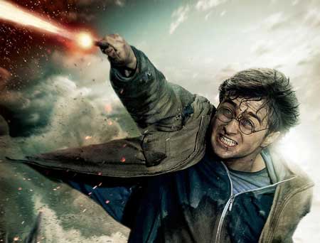 Daniel Radcliff in HARRY POTTER AND THE DEATHLY HALLOWS PART 2 movie reviews